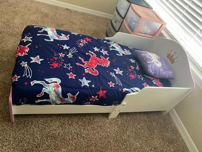 crown bed datype 青 Delta Children Princess Crown Wood Toddler Bed, Greenguard Gold