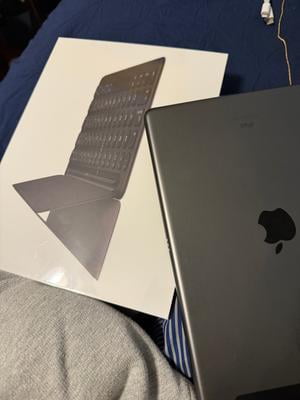 Apple - ★スマートキーボード★iPad 9・8・7／Pro 10.5／Air 3＿6 Apple Smart Keyboard & Tablet Keypad for iPad (7th/8th/9th