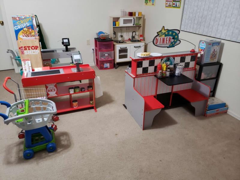 melissa and doug grocery store with conveyor belt