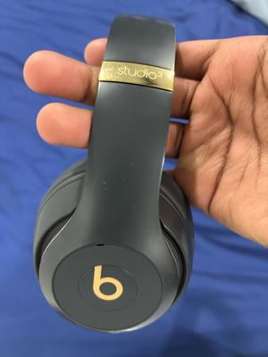 Beats Studio3 Wireless　みっどないと
カスタム仕様　重低音 Customer reviews for Beats Studio3 Wireless Noise Cancelling