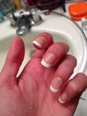 Kiss Everlasting French Nail Kit String Of Pearls
