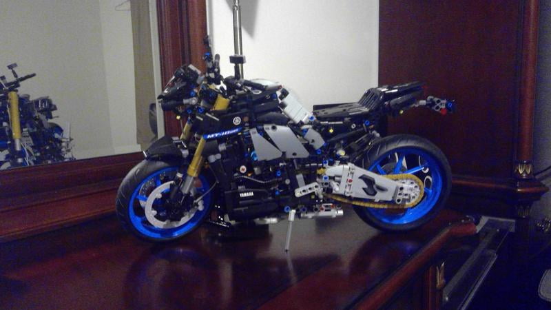 LEGO Technic Yamaha MT-10 SP 42159, Advanced Hyper Naked
