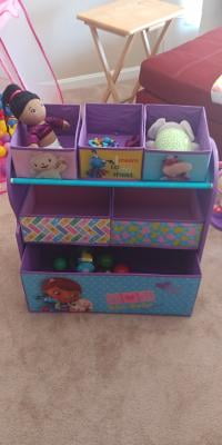 doc mcstuffins toy box