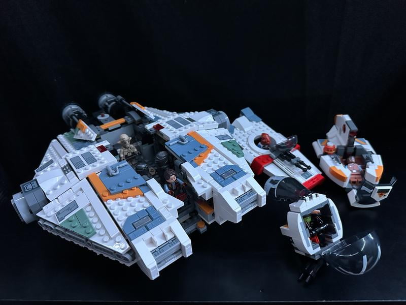 LEGO Star Wars: Ahsoka Ghost & Phantom II 75357 Building Toy Set