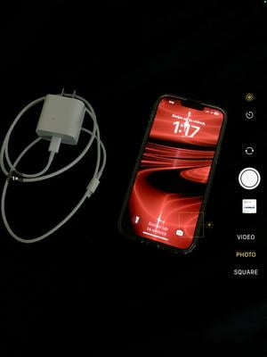 【割れあり】iPhone14 256GB レッド Amazon | 【整備済み品】 Apple iPhone 14 256GB (PRODUCT)RED SIM