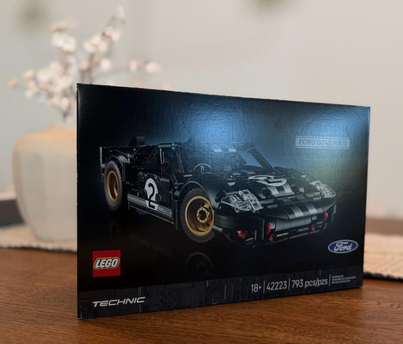 LEGO Technic 1966 Ford GT40 MKII Race Car Building Set, 793 pc