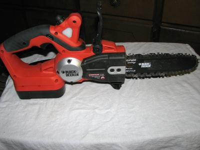 Black & Decker CCS818 Battery Replacement - 18V Chainsaw