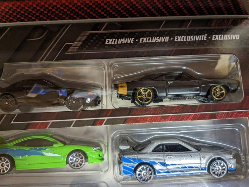 Hot Wheels Cars, Fast & Furious Themed 10-Pack of Vehicles