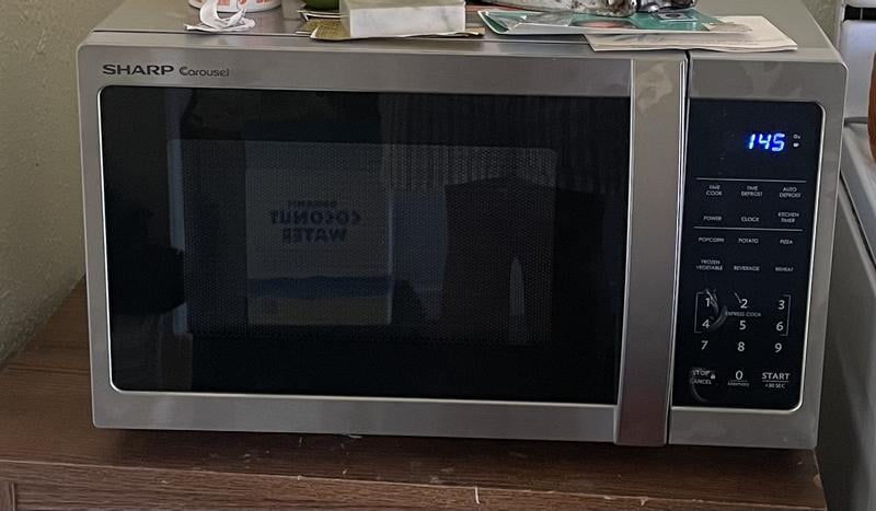 Sharp Carousel Stainless Steel 0.9 cu. ft. 900w Countertop