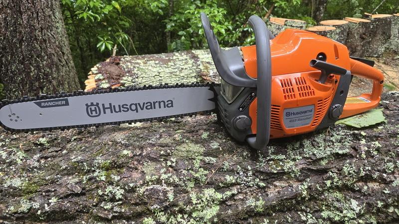 Husqvarna 455 Rancher 20in Gas Chainsaw with 3.5 HP 55.5cc Engine