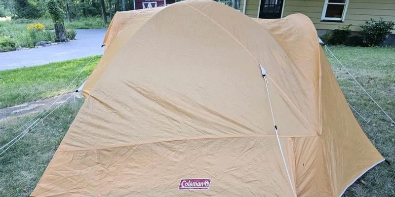 Customer reviews for COLEMAN Hooligan 8 x 7 Foot 3 Person 3 Season