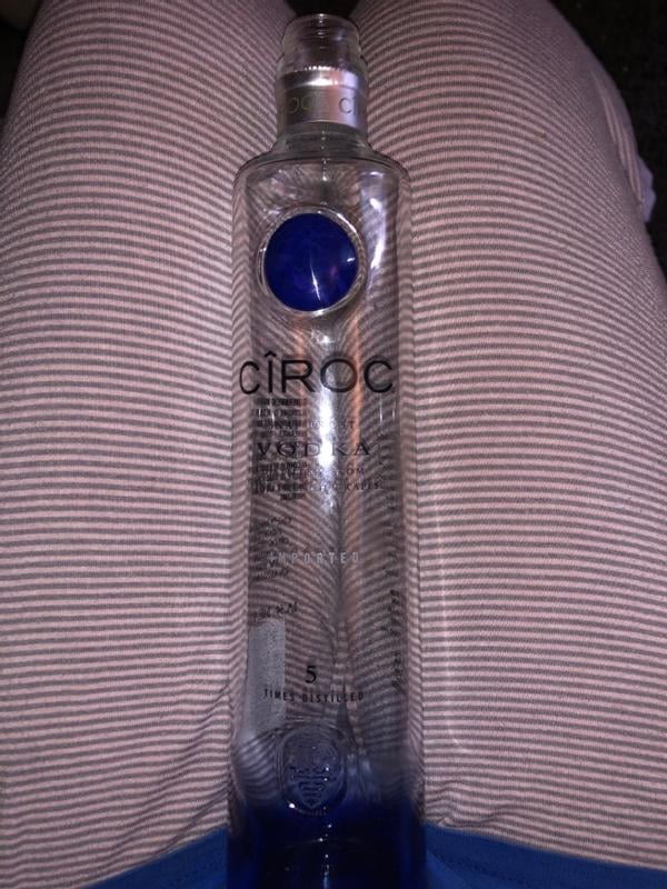 CIROC Ultra-Premium Vodka, 750 mL, 40% ABV - Walmart.com