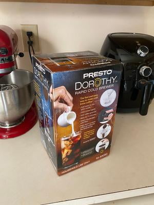 Presto 02937 Dorothy 22oz Electric Rapid Cold Brew Coffee Maker 