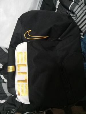 Nike Elite Pro Hoops Backpack, Basketball Gear, Large Compartment, Laptop Sleeve, BA6164-013 - Walmart.com Nike Elite Pro Hoops Backpack, Basketball Gear, Large Compartment, Laptop Sleeve, BA6164-013 - Walmart.com