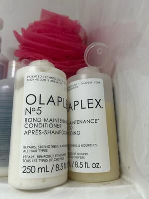 Olaplex No.4 & No.5 Bond Maintenance Shampoo and Conditioner Set