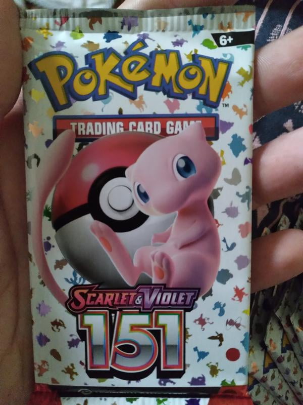Pokemon Scarlet & Violet 151 Elite Trainer Box, 9 Booster Packs, Special  Cards - Walmart.com
