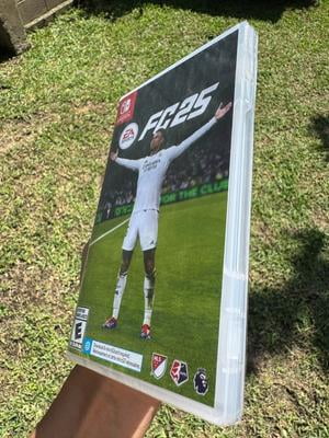 Nintendo Switch 本体 (FIFA 25付き) EA SPORTS FC™ 25 for Nintendo Switch - Nintendo Official Site