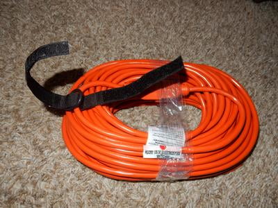 HDX 100 ft. 16/3 Light Duty Indoor/Outdoor Extension Cord, Orange