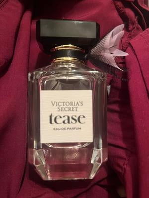 Victoria's Secret Tease Eau de Parfum, 1.7 oz, Notes of White