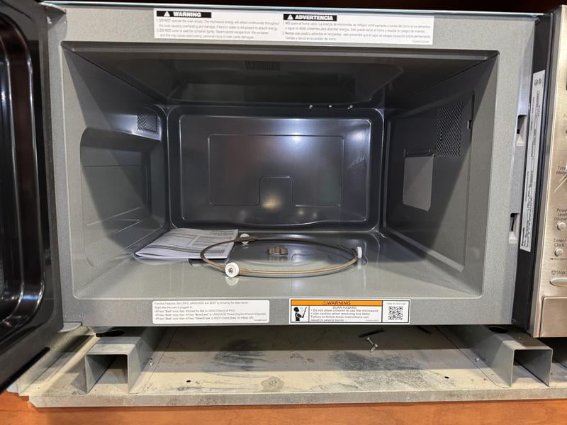 Panasonic 2.2 Cu. Ft. Built-In Countertop Cyclonic Wave Microwave