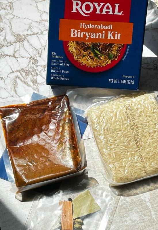 Royal Hyderabadi Biryani Kit - Authentic White Basmati Rice