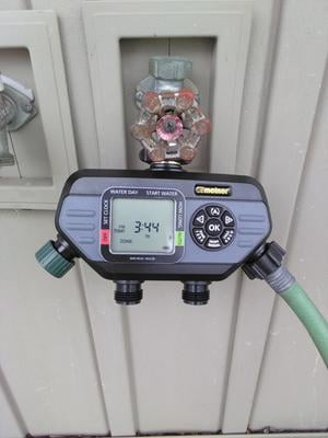 Melnor HydroLogic 73280 Digital Water Timer, 2 Zone and 4 Zone