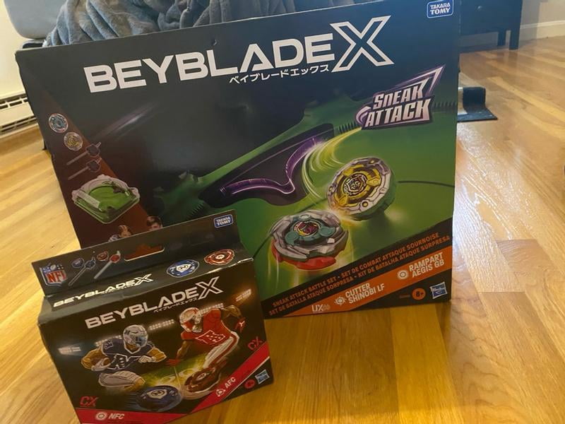 Beyblade X Sneak Attack Battle Set with Beystadium, 2 Tops, 2
