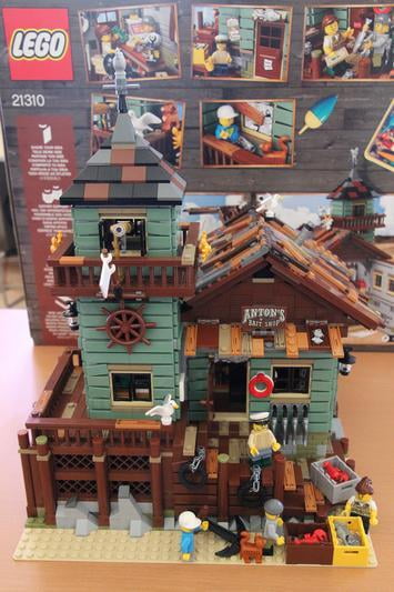 LEGO Ideas Old Fishing Store 21310 Building Set (2,049 Pieces) 