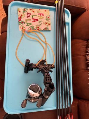 Fishing Slingshot Archery with Arrows for Hunting, Sling Shot for