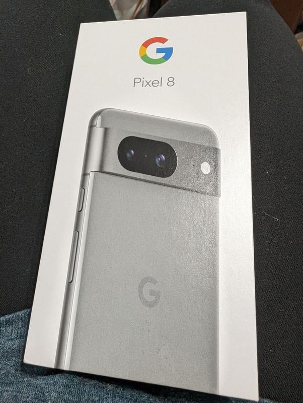 Google Pixel 8 - Unlocked Android Smartphone, 256GB, Obsidian