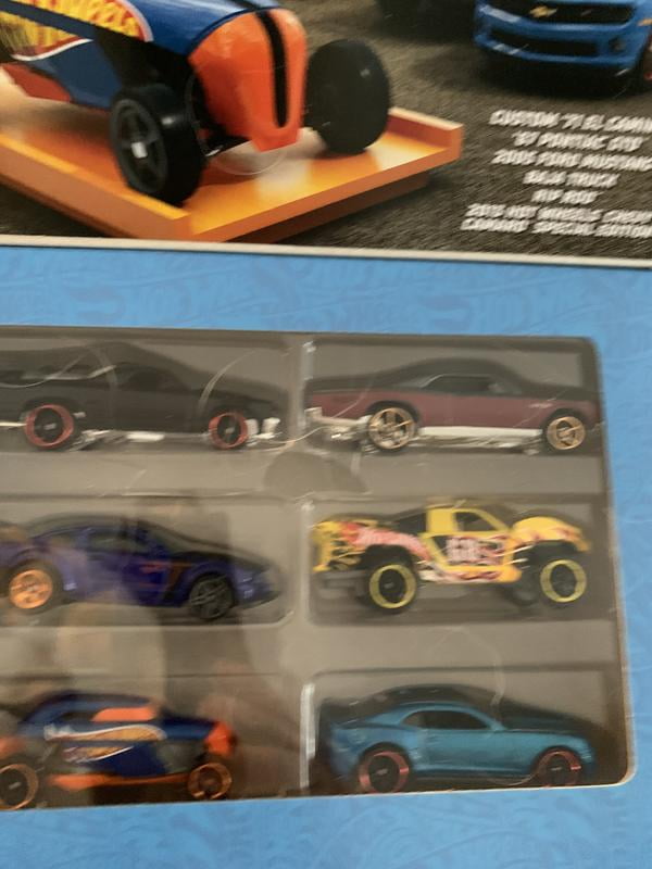Hot Wheels HW Legends Toy Cars Multipack, 6 Authentic