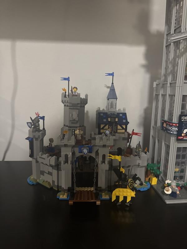 Unico Medieval Castle Building Set - 91 Pieces With 4 Knights, Horse & Catapult, Ages 6-12