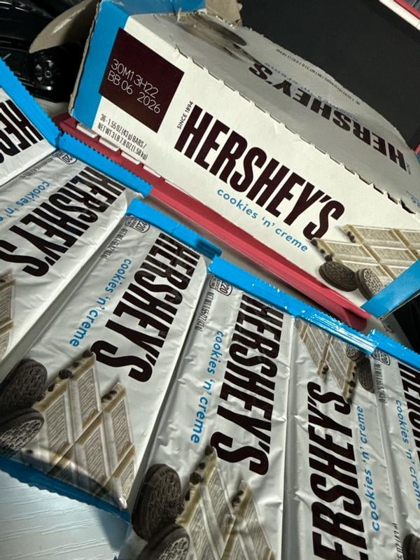 Hershey's Cookies 'n' Creme Snack Size Candy, Jumbo Bag 17.1 oz