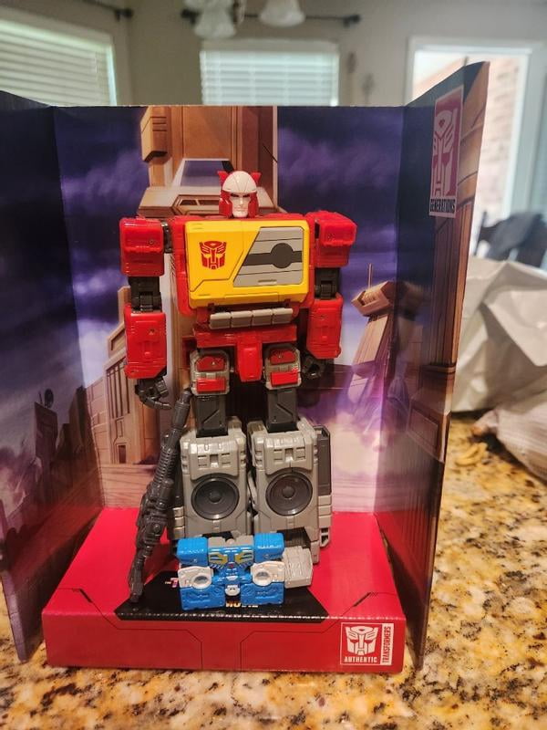 TRANSFORMERS STUDIO SERIES 86-25 Voyager Autobot Blaster et éjection d'impulsion EUR 36,98