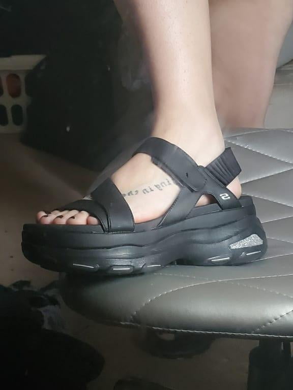 cloud ultra skechers