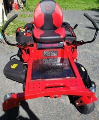 Troy Bilt Mustang 42 in. 22 HP V Twin Kohler 7000 Series Engine