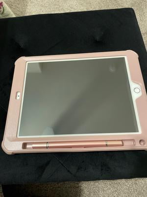 Apple, iPad 6th generation, 9.7