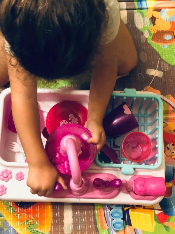 minnie's happy helpers magic sink set