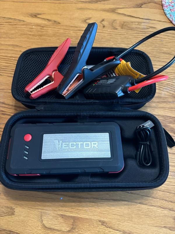 VECTOR SS16LV 1600 Peak Amp Lithium Jump Starter Battery Booster