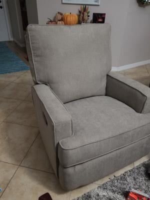 baby recliner chair