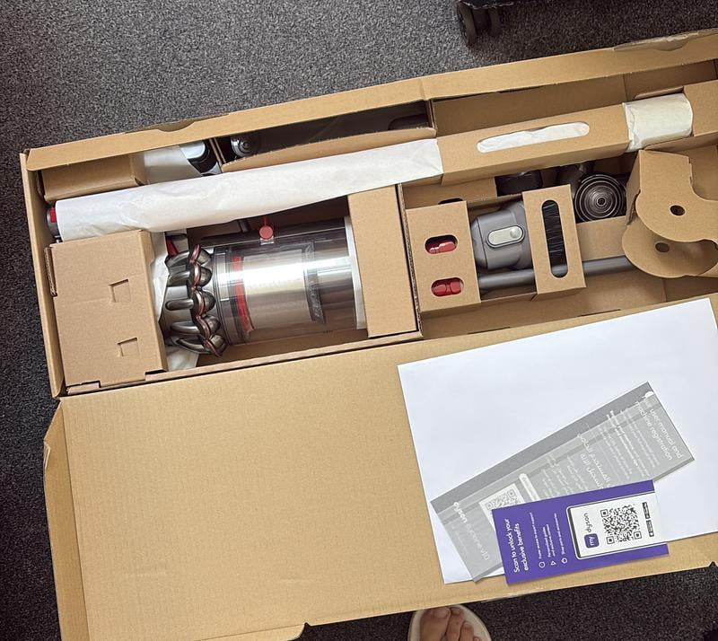 大幅値下げジャンクDyson Cyclone V10 Absolute 本体箱付 Dyson V10 Absolute Handheld Stick Vacuum | Copper | For Pets | New