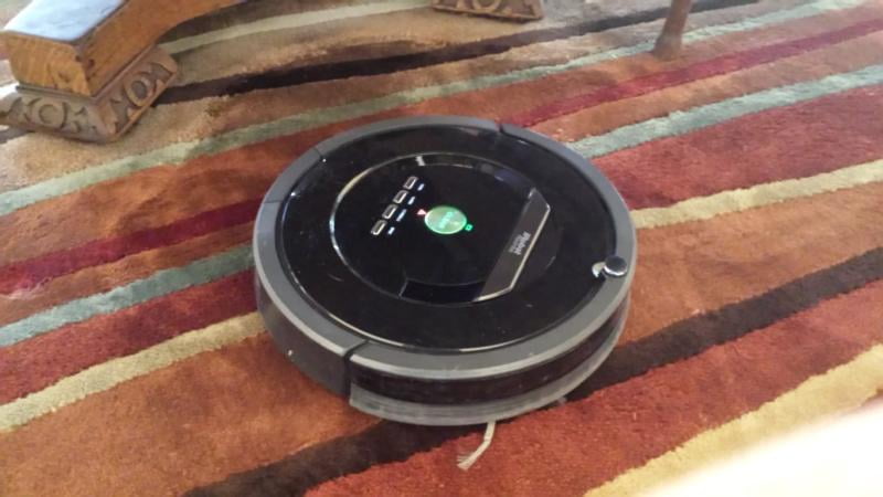 ルンバ880 iRobot Roomba 880 Robot Vacuum with Manufacturer's Warranty