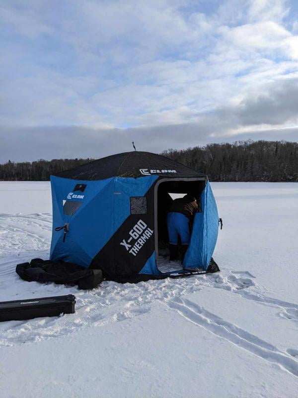 CLAM X500 Insulated Thermal Ice Hut Sports Equipment for Outdoor
