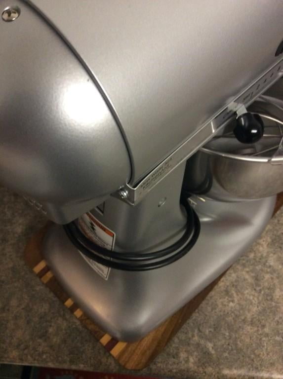 KitchenAid KSM150PSFT Artisan® 5 Quart Tilt-Head Stand Mixer, Feather Pink