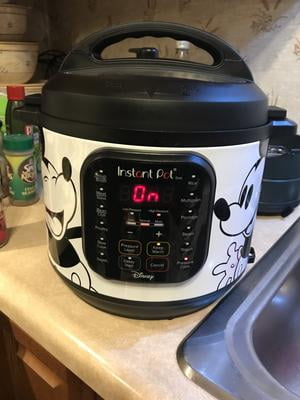 Instant Pot 6 Quart Duo Electric Pressure Cooker 7 in 1 Yogurt Maker Food Steamer Slow Cooker Rice Cooker More Disney Mickey Mouse White Walmart