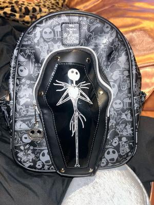 Disney Nightmare Before Christmas Coffin Women display picture 3