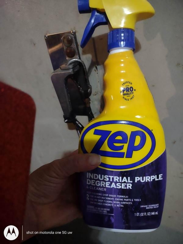 Zep, Heavy-Duty Degreaser Spray, 32 fl oz, Purple Concentrate
