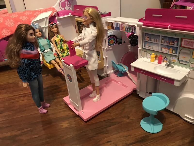 Customer reviews for Barbie Care Clinic 2 in 1 Fun Playset for Ages 3Y Walmart