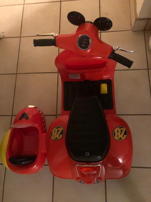 minnie mouse scooter with sidecar