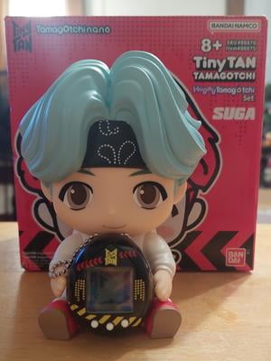 Tamagotchi Nano x BTS TinyTAN Hugmy Tamagotchi Suga ver. Vinyl